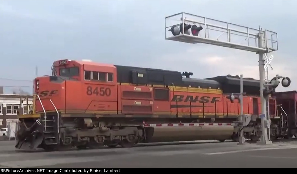 BNSF coal train DPU